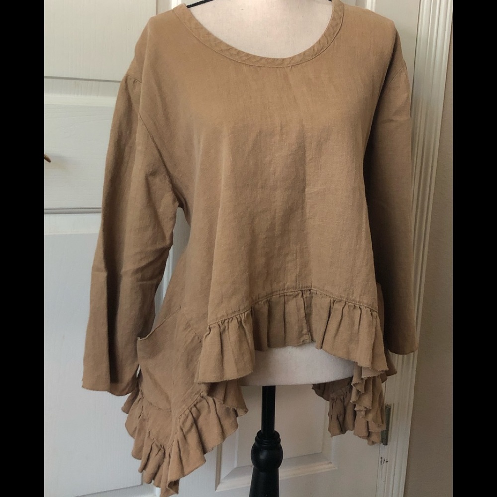 Linen tunic with pockets